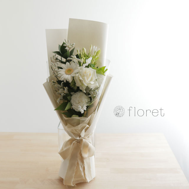 スリムな花束（お任せ白系）サンプル画像D