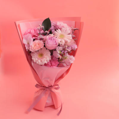 ピンク色の花束