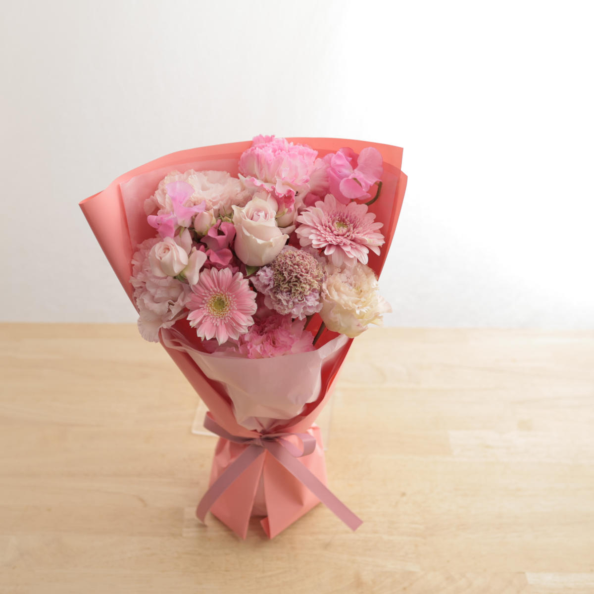 ピンク色の花束　サンプル画像G