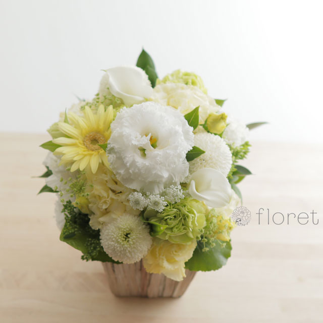お供え・お悔み・供花のアレンジメントS サンプル画像F
